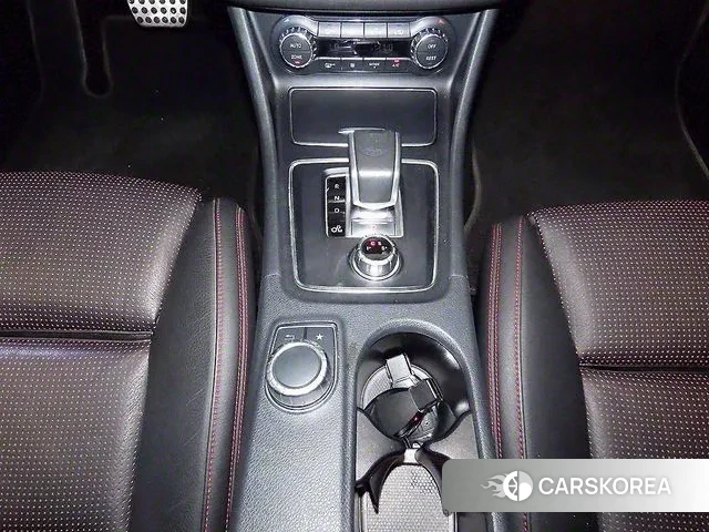 Mercedes-Benz CLA-Class C117 2018 Синий из Кореи, фото 3