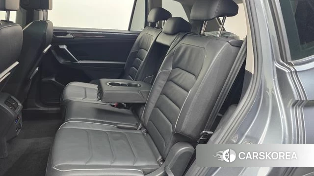 Volkswagen Tiguan Allspace 2020 Серый из Кореи, фото 3