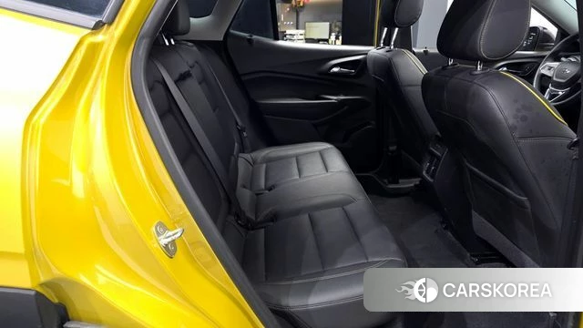 Chevrolet (GM Daewoo) Trax Crossover 2023 Желтый из Кореи, фото 3