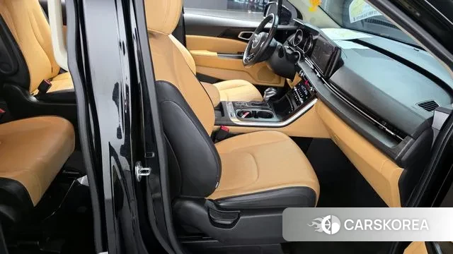 Kia Carnival 4th generation 2022 Черный из Кореи, фото 3