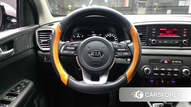 Kia Sportage The Bold 2021 Серебристо-серый из Кореи, фото 3