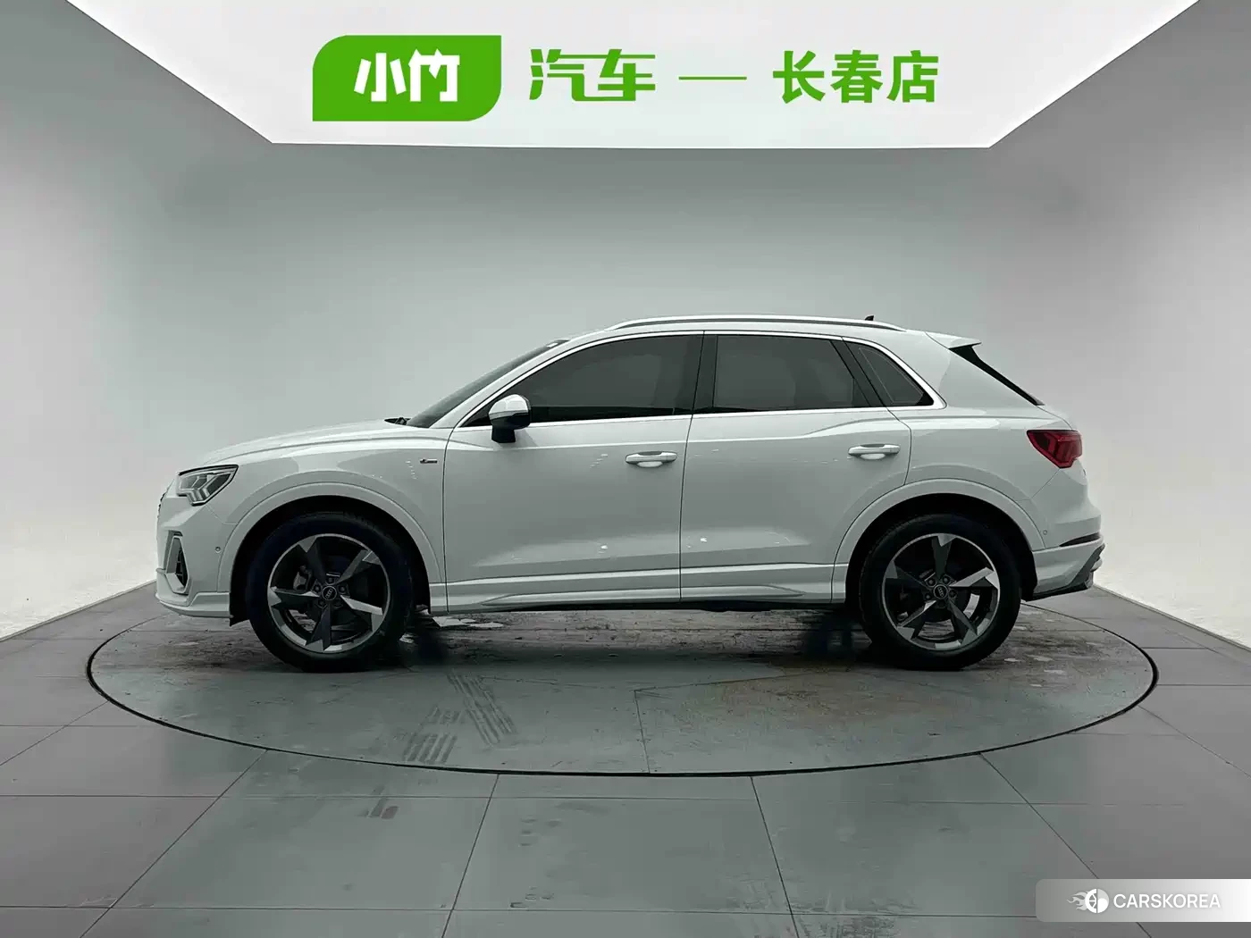 Audi Q3 2022 Белый из Китая, фото 3