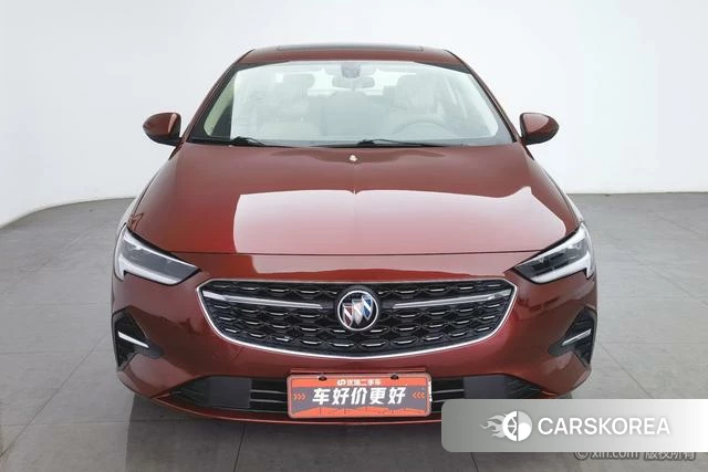 Buick Regal 2021 Красный из Китая, фото 3