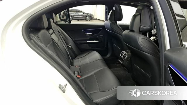 Mercedes-Benz C-Class W206 2024 Белый из Кореи, фото 3