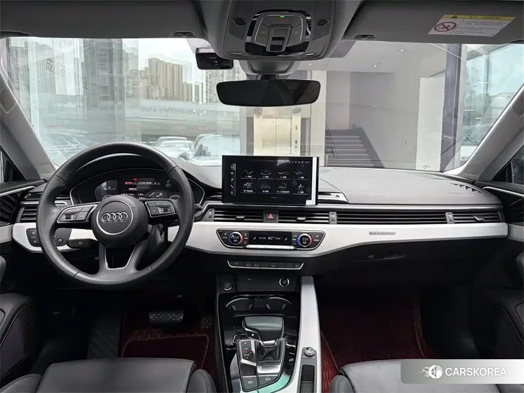Audi A5 2023 Белый из Китая, фото 3