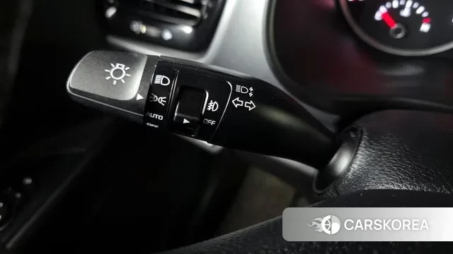 Kia Stonic 2018 Синий из Кореи, фото 3