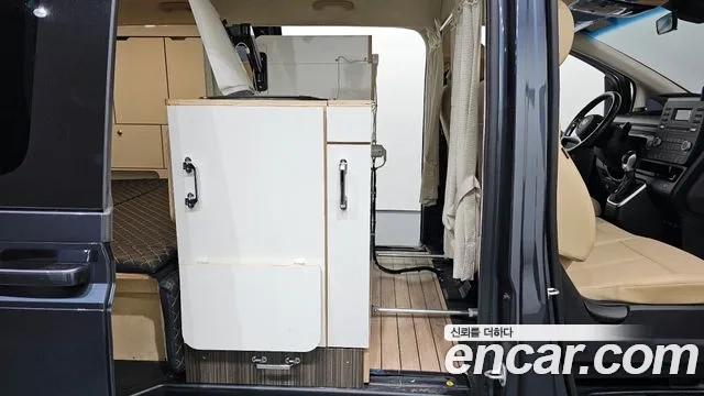 Hyundai Staria 2021 Серый из Кореи, фото 3