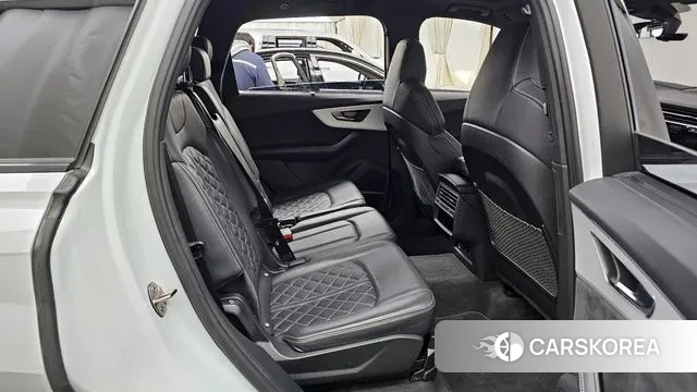 Audi Q7 (4M) 2023 Белый из Кореи, фото 3