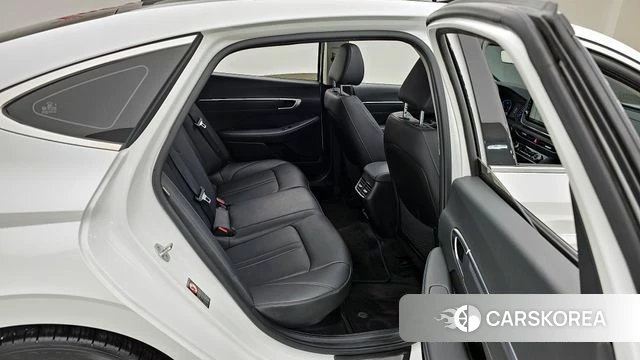 Hyundai Sonata Hybrid (DN8) 2022 Белый из Кореи, фото 3