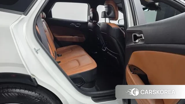 Kia Sportage 5th Generation Hybrid 2021 Белый из Кореи, фото 3