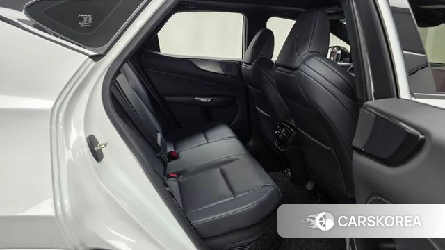 Lexus NX450h + 2nd generation 2025 Белый из Кореи, фото 3