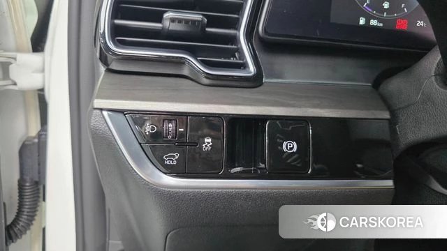 Kia Sportage 5th Generation 2022 Белый из Кореи, фото 3