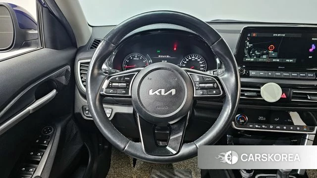 Kia Seltos 2022 Синий из Кореи, фото 3