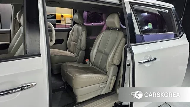 Kia All New Carnival 2018 Белый из Кореи, фото 3