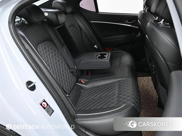 Genesis G70 2019 Серебристо-серый из Кореи, фото 3