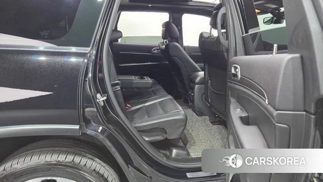 Jeep Grand Cherokee 2018 Черный из Кореи, фото 3