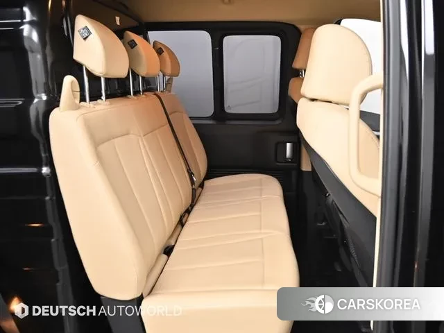 Hyundai Staria 2024 Черный из Кореи, фото 3