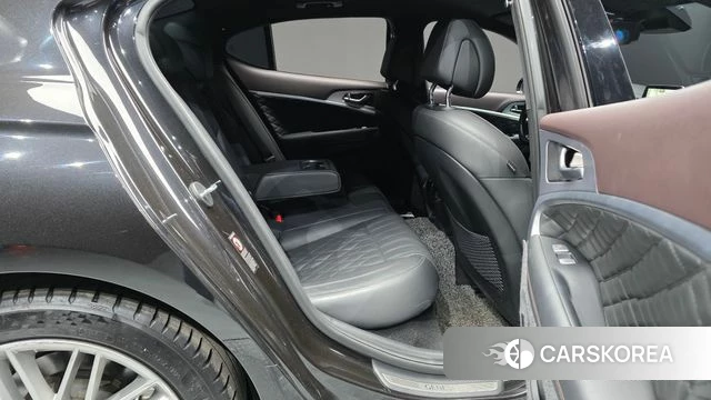 Genesis G70 2019 Черный из Кореи, фото 3