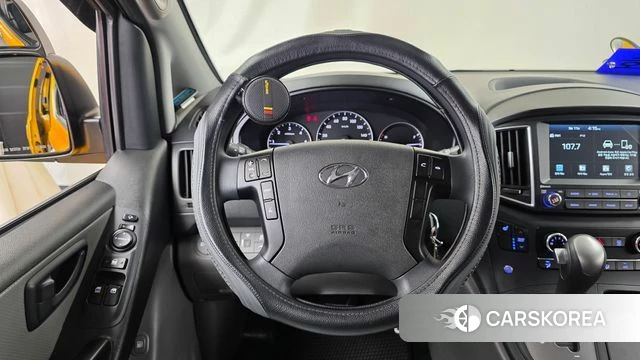 Hyundai The New Grand Starex 2019 Желтый из Кореи, фото 3