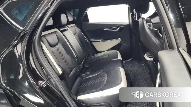 Kia EV6 2023 Черный из Кореи, фото 3