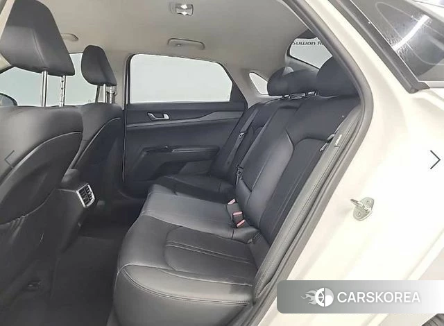 Kia The New K5 3rd generation 2024 Белый из Кореи, фото 3