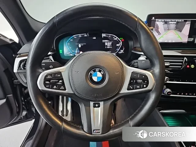 BMW 5 Series (G30) 2022 Черный из Кореи, фото 3