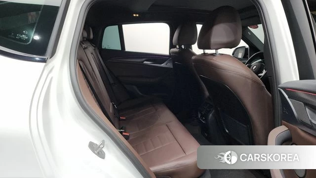 BMW X4 (G02) 2025 Белый из Кореи, фото 3
