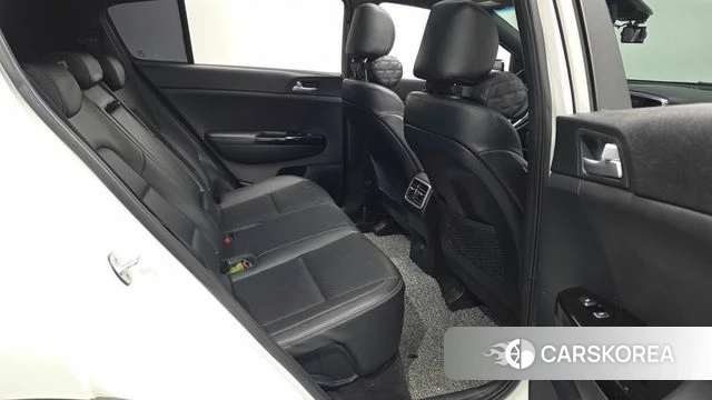 Kia Sportage The Bold 2018 Белый из Кореи, фото 3