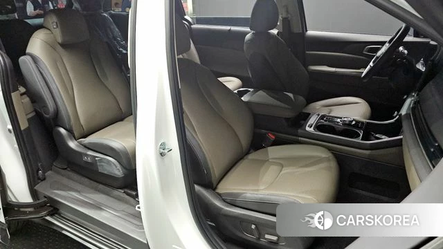 Kia The New Carnival 4th Generation 2025 Белый из Кореи, фото 3