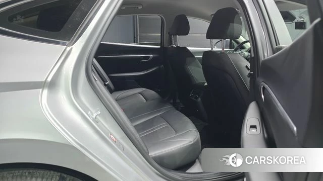 Hyundai Sonata (DN8) 2020 Серебряный из Кореи, фото 3