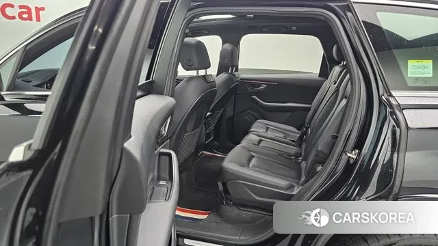 Audi Q7 (4M) 2021 Черный из Кореи, фото 3