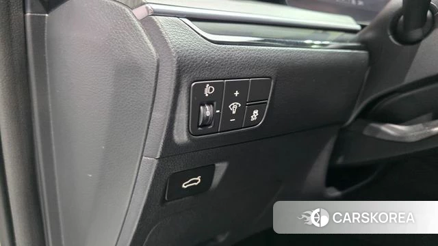Kia The New K5 3rd generation 2024 Белый из Кореи, фото 3