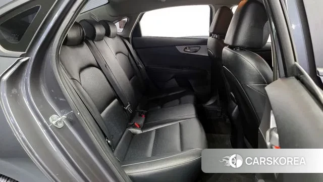 Kia The New K3 2nd generation 2021 Серый из Кореи, фото 3