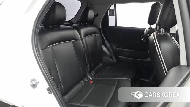 Hyundai Casper 2023 Белый из Кореи, фото 3