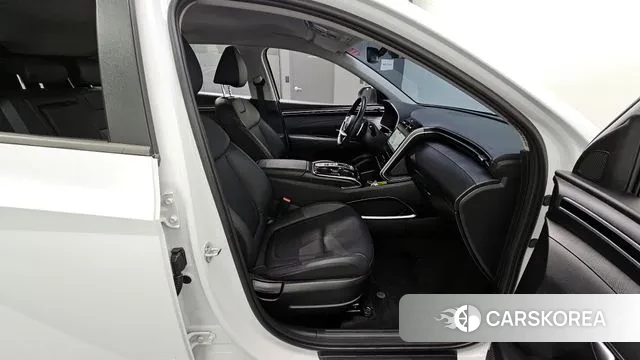 Hyundai Tucson (NX4) 2021 Белый из Кореи, фото 3