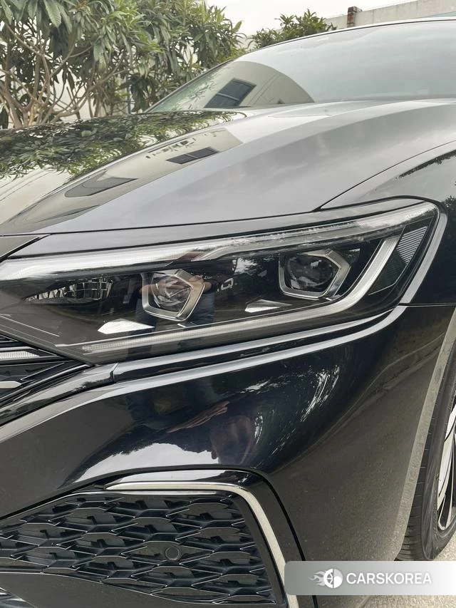 Volkswagen Passat 2022 Черный из Китая, фото 3