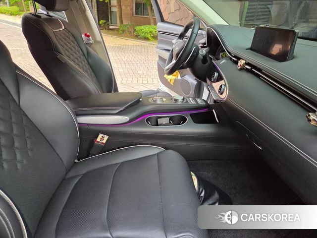 Genesis Electrified GV70 2022 Жемчужный цвет из Кореи, фото 3
