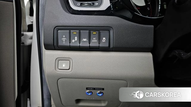 Kia All New Carnival 2018 Белый из Кореи, фото 3