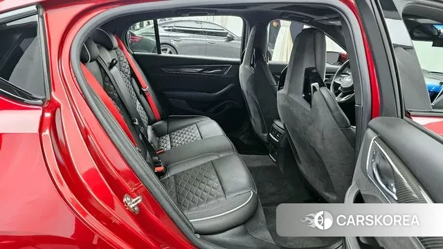 Cadillac CT5-V 2022 Красный из Кореи, фото 3