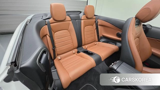Mercedes-Benz C-Class W205 2021 Белый из Кореи, фото 3