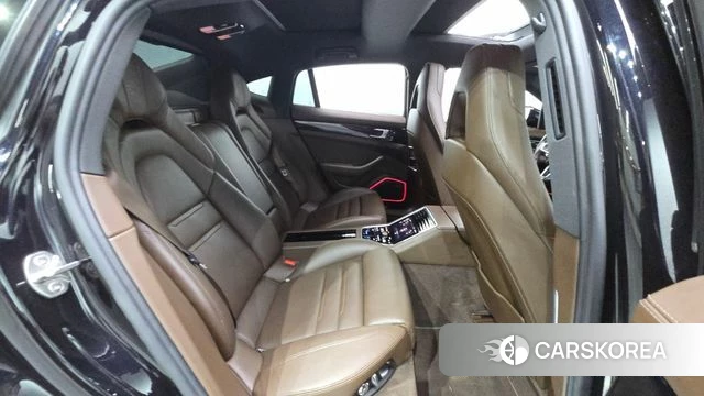 Porsche Panamera (971) 2018 Черный из Кореи, фото 3