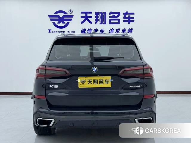 BMW X5 (imported) 2022 Черный из Китая, фото 3