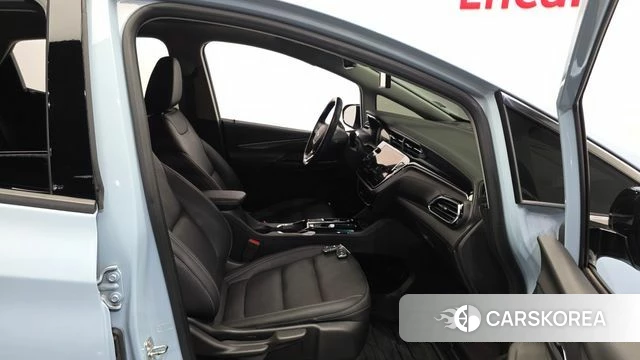 Chevrolet (GM Daewoo) New Bolt EV 2022 Небесно-голубой из Кореи, фото 3