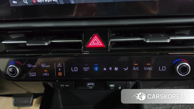 Kia Di Ol Nu Niro 2022 Белый из Кореи, фото 3