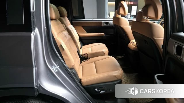 Hyundai Santa Fe (MX5) 2023 Серый из Кореи, фото 3