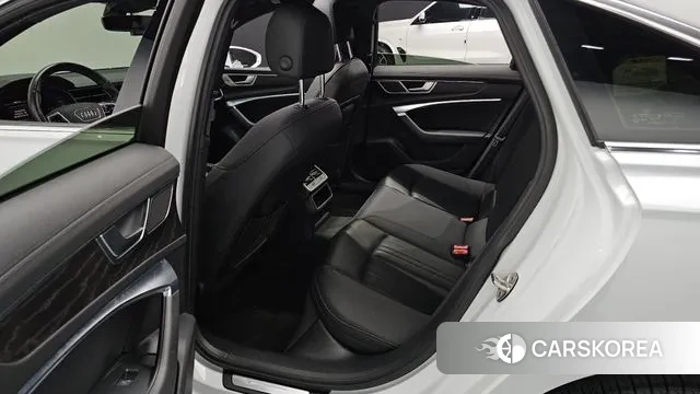 Audi A6 (C8) 2021 Белый из Кореи, фото 3