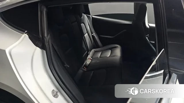 Tesla Model 3 2020 Белый из Кореи, фото 3