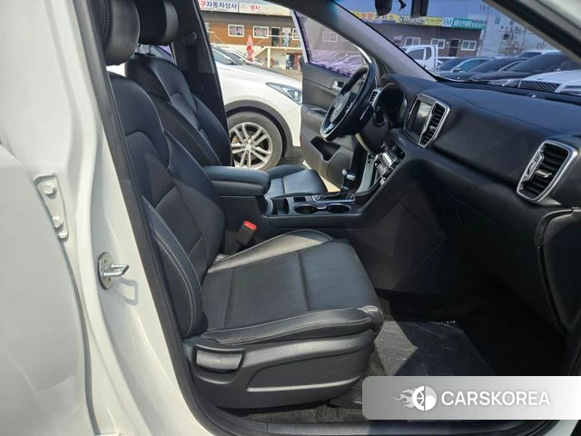 Kia Sportage 4th Generation 2018 Белый из Кореи, фото 3