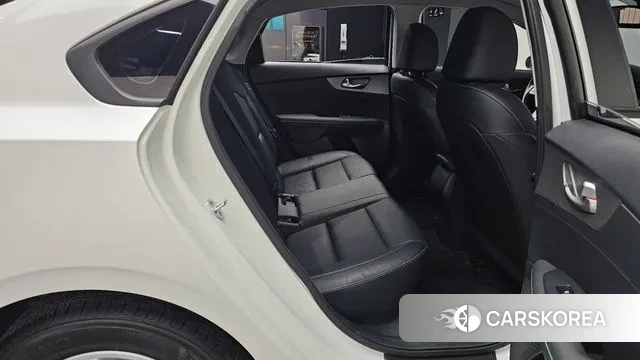 Kia Come New K3 2021 Белый из Кореи, фото 3