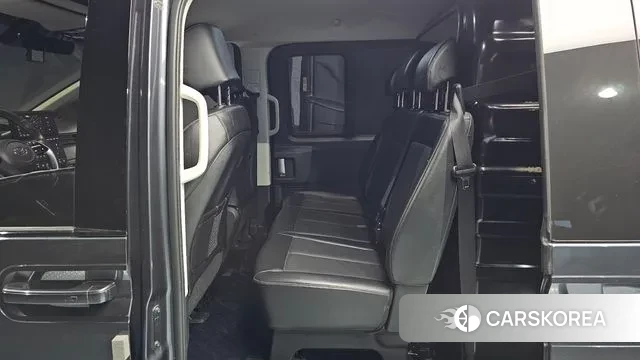 Hyundai Staria 2022 Серый из Кореи, фото 3